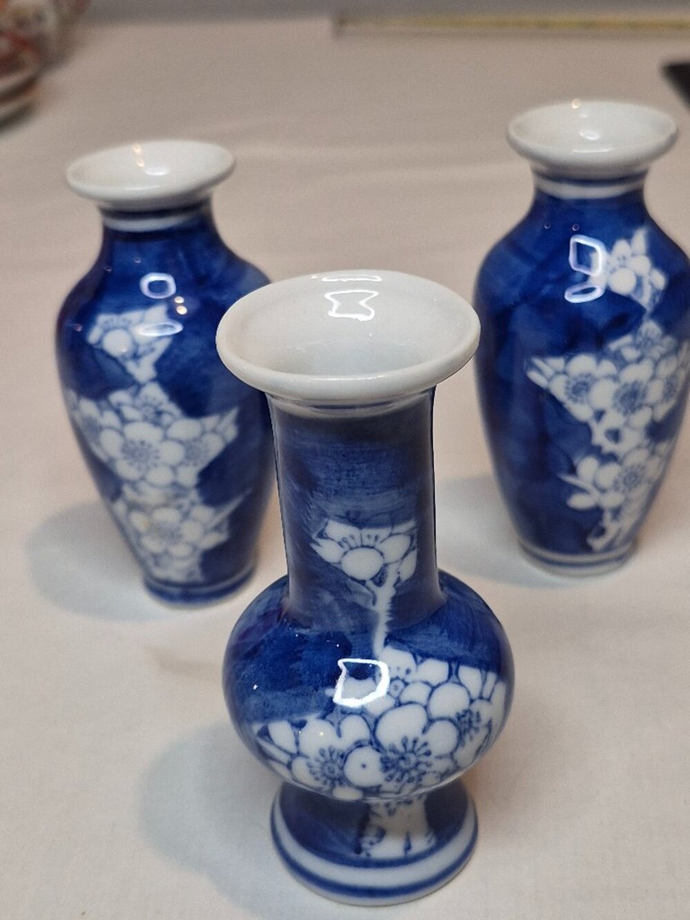 Vintage Collectable Shantou Accents Blue/White 4" Bud Vases Set of 3
